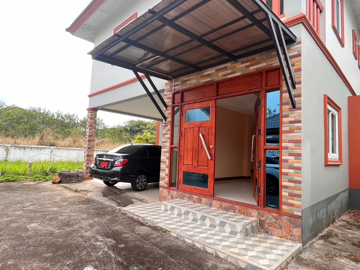 รูป ขายบ้านเดี่ยว 2 ชั้น พื้นที่กว้าง 187 ตร.ม. ทำเลศักยภาพ ใกล้เมืองเชียงใหม่ เพียง 2.39 ล้าน! - รูปที่ 2/18