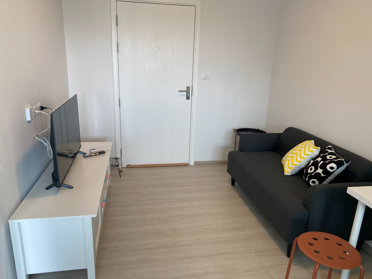 รูป ให้เช่าพลัมคอนโด แจ้งวัฒนะ - ดอนเมือง ห้องสวย FULLY FURNISHED อุปกรณ์ไฟฟ้าครบ  ตู้เสื้อผ้าใหญ่ ใกล้สนามบินดอนเมือง - รูปที่ 5/10