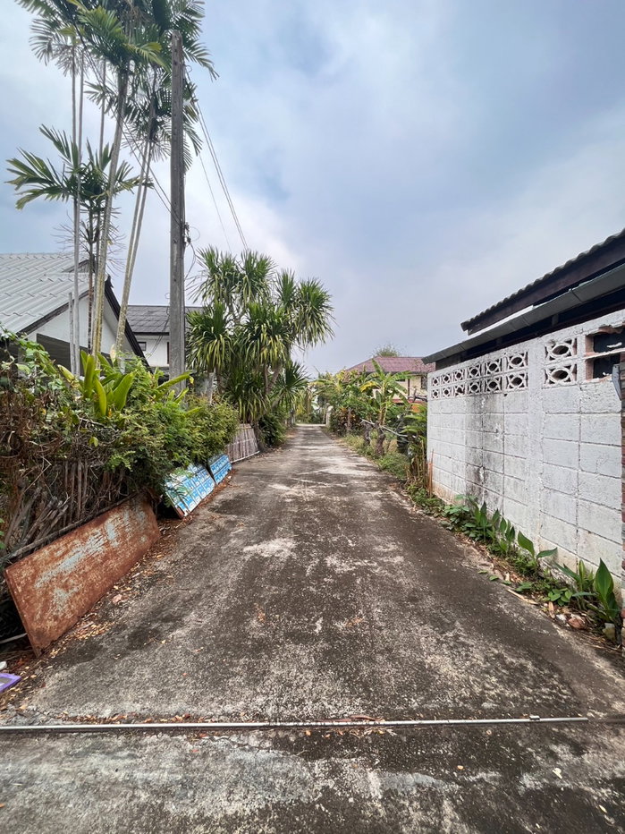 รูป ขายบ้านเดี่ยว 2 ชั้น พื้นที่กว้าง 187 ตร.ม. ทำเลศักยภาพ ใกล้เมืองเชียงใหม่ เพียง 2.39 ล้าน! - รูปที่ 6/18