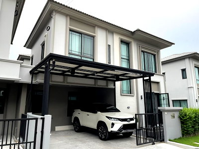 บ้านแฝด ม.กรุงเทพ ศูนย์รังสิต : บ้านแฝดใหญ่ แกรนด์พลีโน พหล-วิภาวดี ใกล้ฟิวเจอร์พาร์ค รังสิต