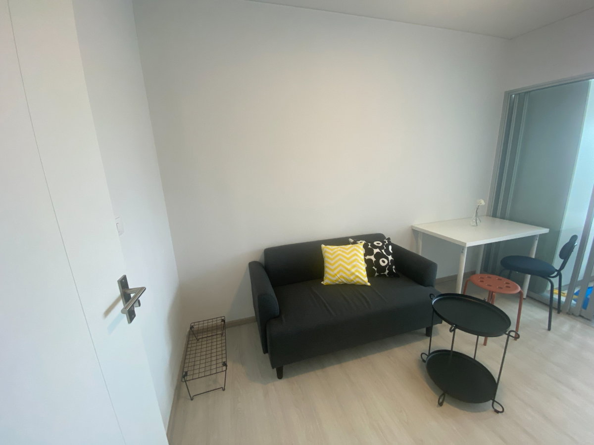 รูป ให้เช่าพลัมคอนโด แจ้งวัฒนะ - ดอนเมือง ห้องสวย FULLY FURNISHED อุปกรณ์ไฟฟ้าครบ  ตู้เสื้อผ้าใหญ่ ใกล้สนามบินดอนเมือง - รูปที่ 4/10