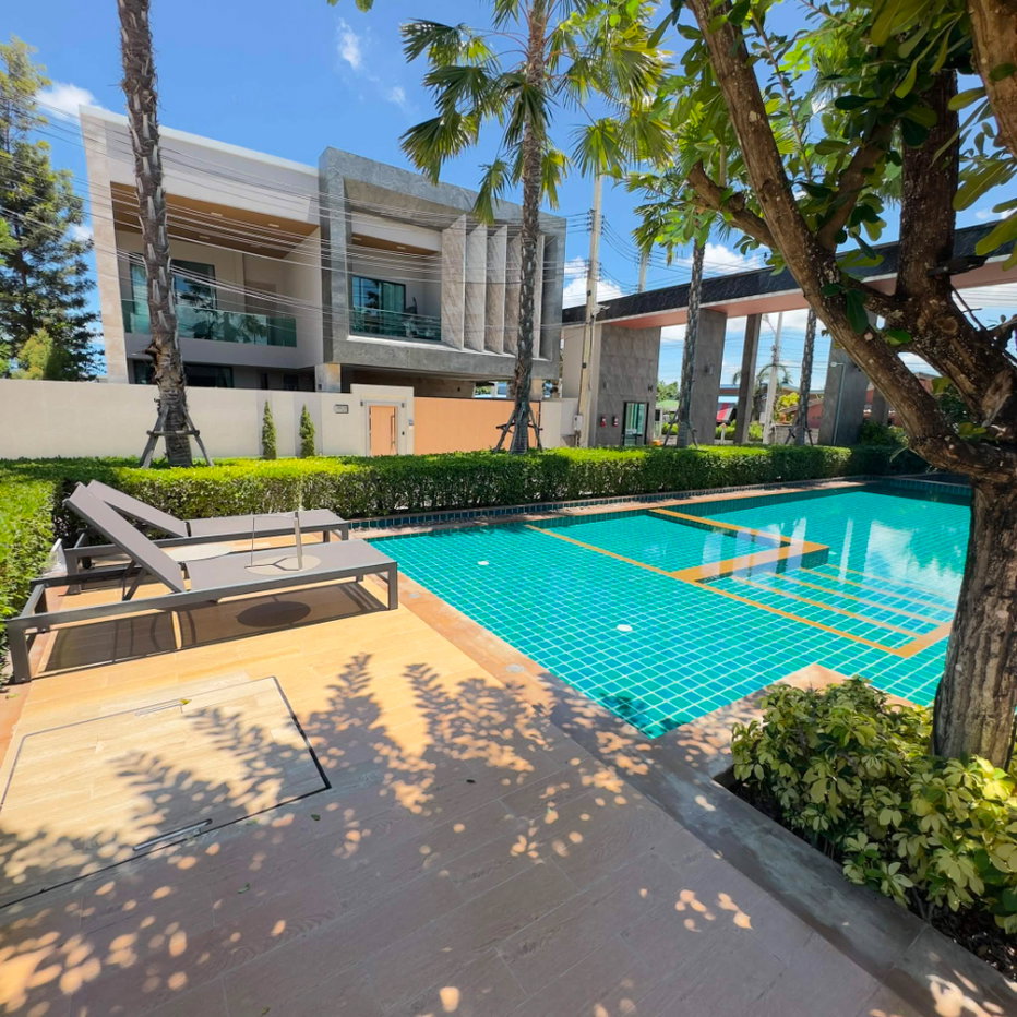 picture Luxury 2-Storey Modern Pool Villa Pattaya with premium decoration - Huay Yai zone - 2/48
