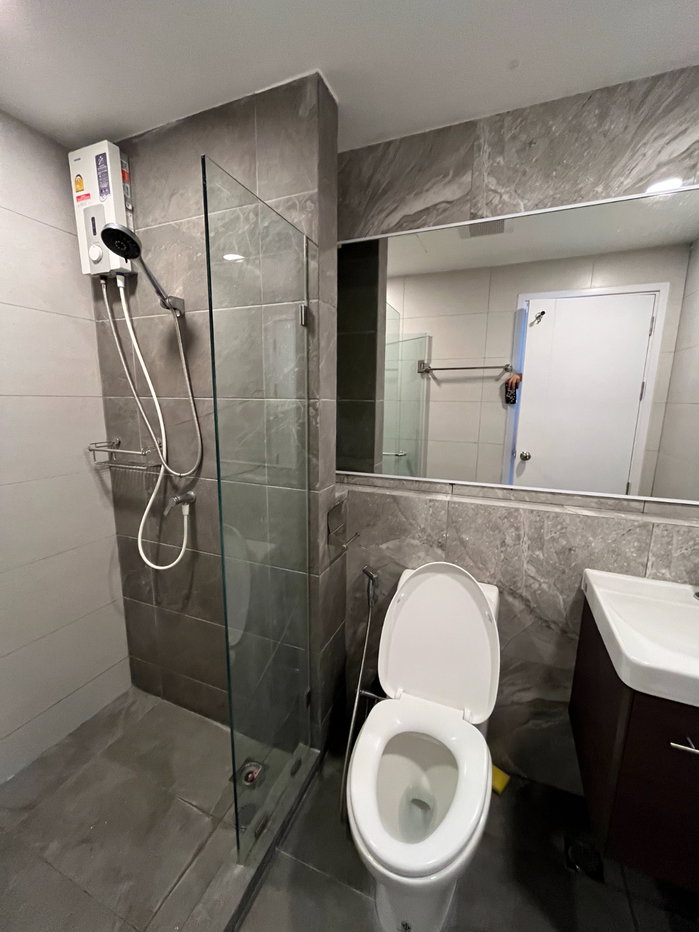 picture 📍 BEAT Bangwa Interchange Condo – For Sale by Owner - 9/14