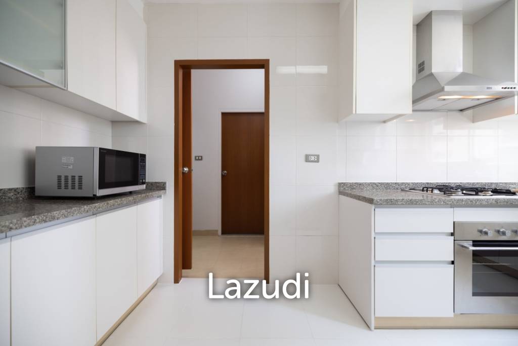 picture 3 Bed 200 Sqm Apartment for Rent - 20/33
