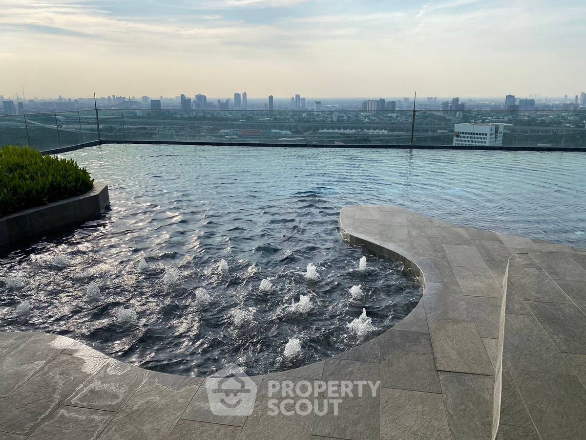 รูป คอนโด 2 ห้องนอน ชั้น 31 ขาย Life Ladprao Valley ใกล้ BTS ห้าแยกลาดพร้าว 100 ม. (ID 3054016) - รูปที่ 3/4