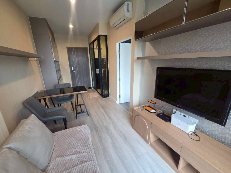 รูป The Niche Pride Thonglor-Phetchaburi

📥ค่าเช่า 1 ปี 16,000/เดือน + WIFI
📝ล่วงหน้า 1 ประกัน 2 เดือน

🛜WiFi ส่วนกลางได้ ที่ชั้น 5

🛏1ห้องนอน  - รูปที่ 3/7
