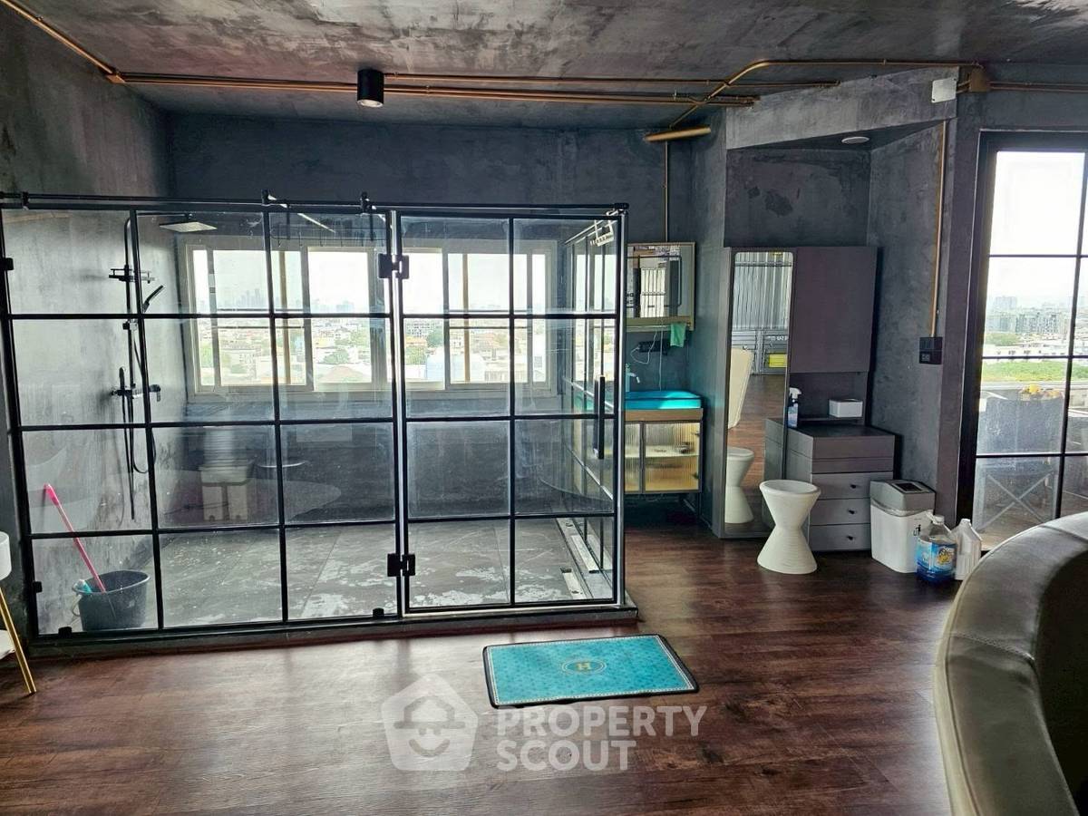 picture 2-BR 275 Sqm Condo At Unity Tower Condominium, Udom Suk (ID 3055025) - 4/6