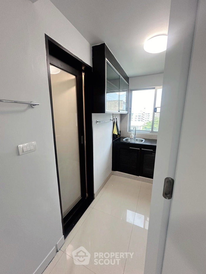 picture 1-BR Condo For Rent, 15 Suite Condominium Near ARL Makkasan (ID 2190597) - 6/9