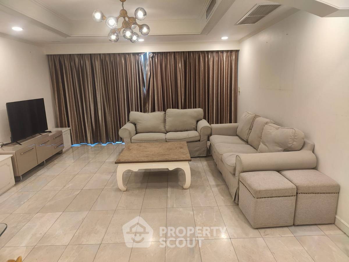 picture 3-BR 188 Sqm High-Floor At Empire House Condo,  BTS Ekkamai (ID 513656) - 12/15