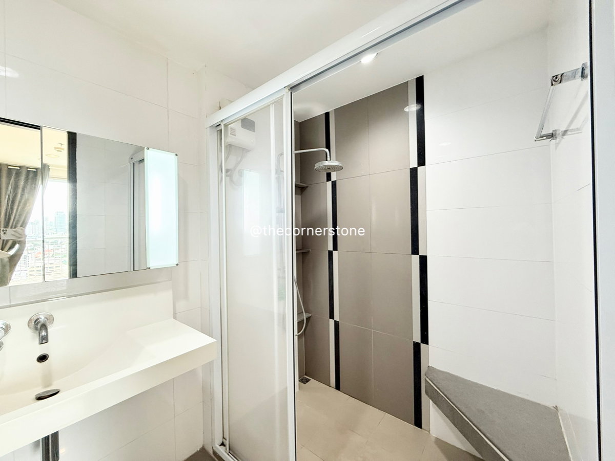 picture For Rent❗️"𝐑𝐇𝐘𝐓𝐇- 𝐑𝐚𝐭𝐜𝐡𝐚𝐝𝐚"  1 Bed 1 Bath Size 46 Sq.m. Near MRT-Ratchadapisek  - 13/15