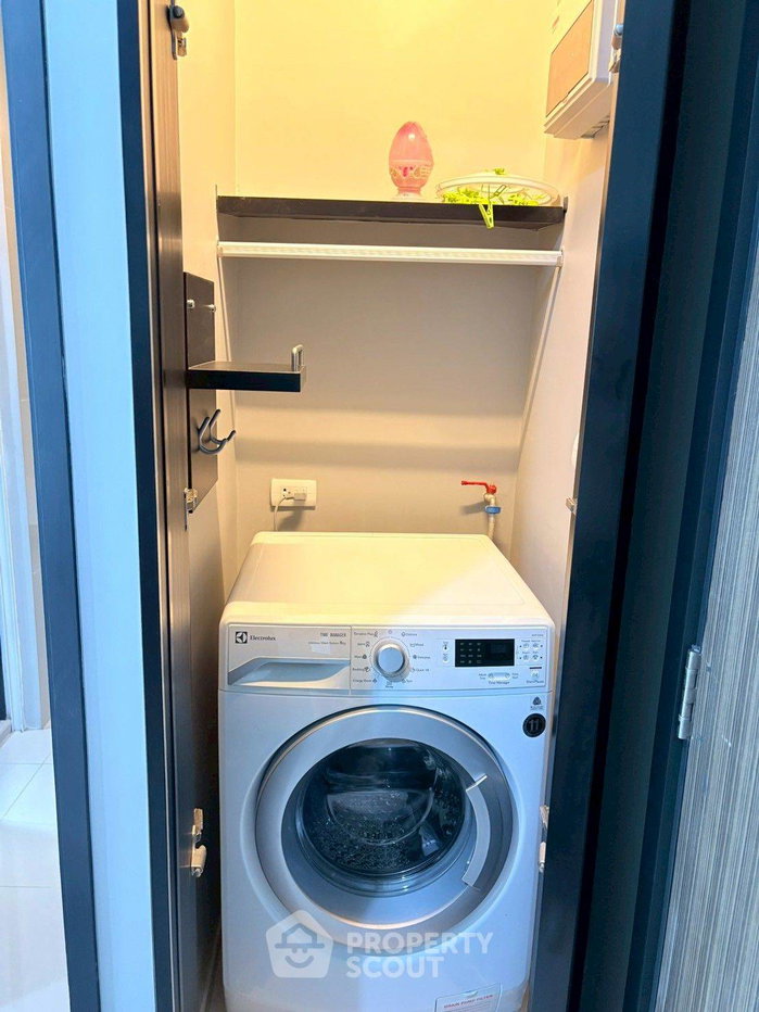 picture 1-BR 45 Sqm Condo At Rhythm Sukhumvit 44/1, 70m to BTS Phra Khanong (ID 591293) - 17/29