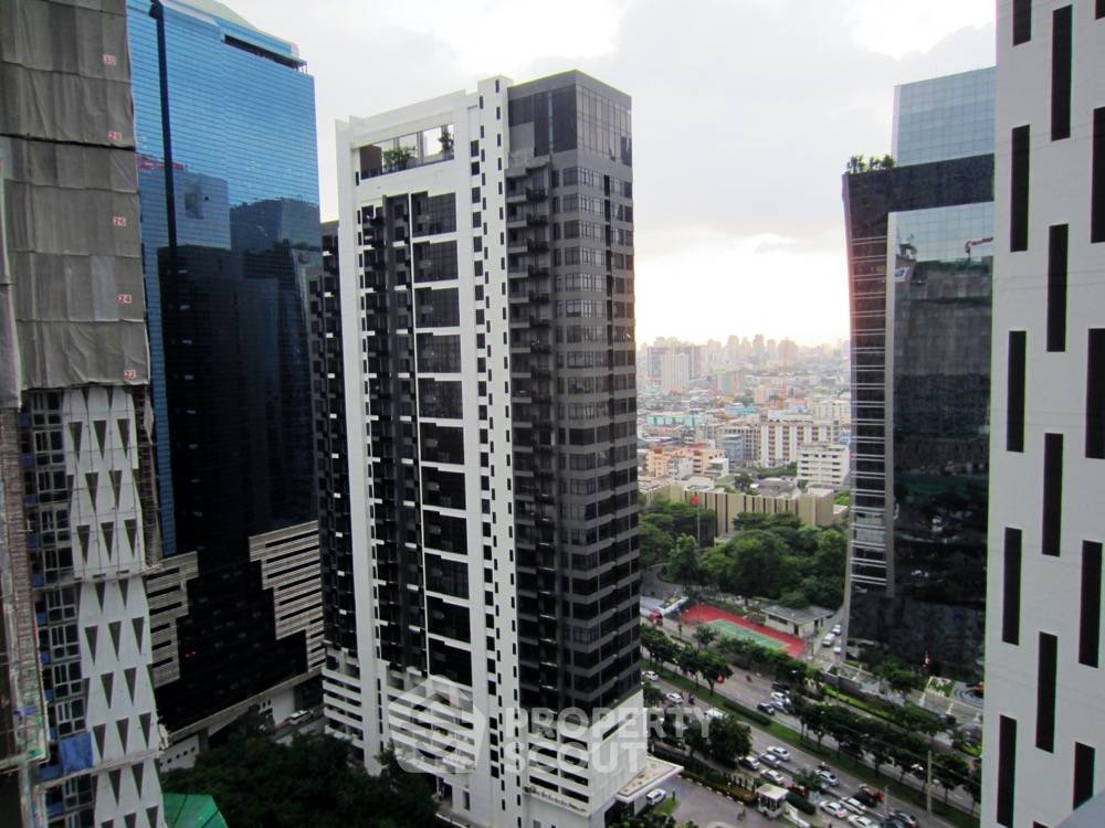 picture 1-BR 26 Sqm Condo At Noble Revolve Ratchada, 200m to MRT (ID 403431) - 11/12