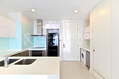 ขายคอนโด : คิว หลังสวน คอนโดหรูสุด Luxury ย่านธุรกิจ ใกล้ BTS สถานีราชดำริ