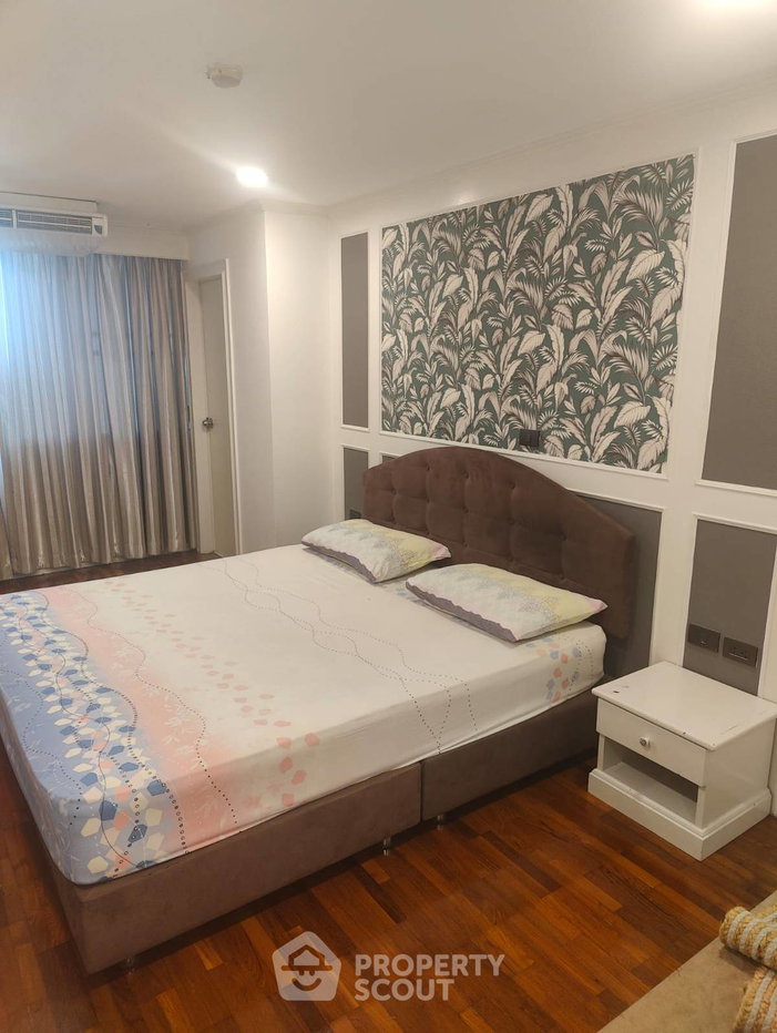 picture 3-BR 188 Sqm High-Floor At Empire House Condo,  BTS Ekkamai (ID 513656) - 9/15
