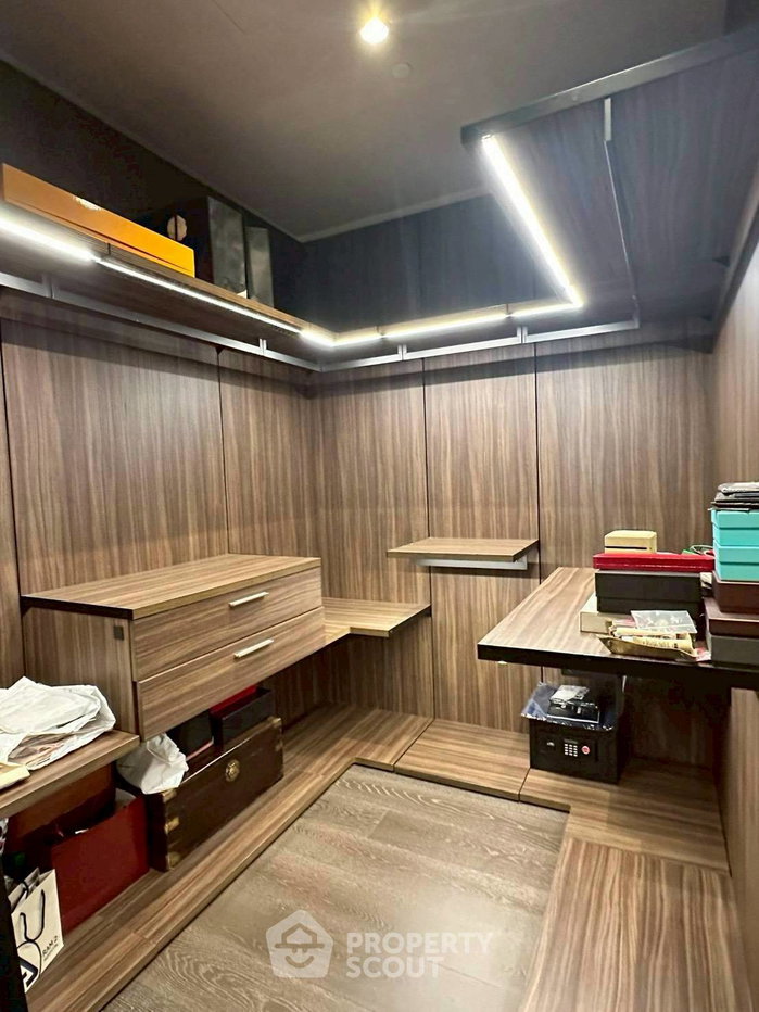 รูป คอนโด 4 ห้องนอน ขนาด 310 ตร.ม. เทล ทองหล่อ ใกล้ BTS ทองหล่อ (ID 3056685) - รูปที่ 7/13