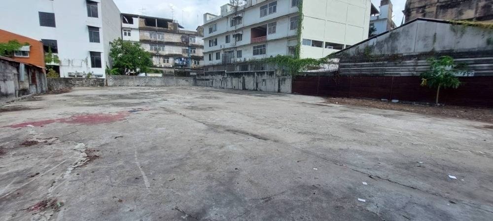 รูป LTHC15887 – Land for Rent Rama 4 | Near Big C Rama 4 | 180,000 THB | ที่ดินให้เช่า พระราม 4 ใกล้ Big C พระราม 4 - รูปที่ 2/5