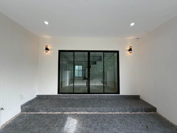 4-bed townhouse for sale, 21.9 sq wah, Supalai Park Ville 2 Phaholyothin 48