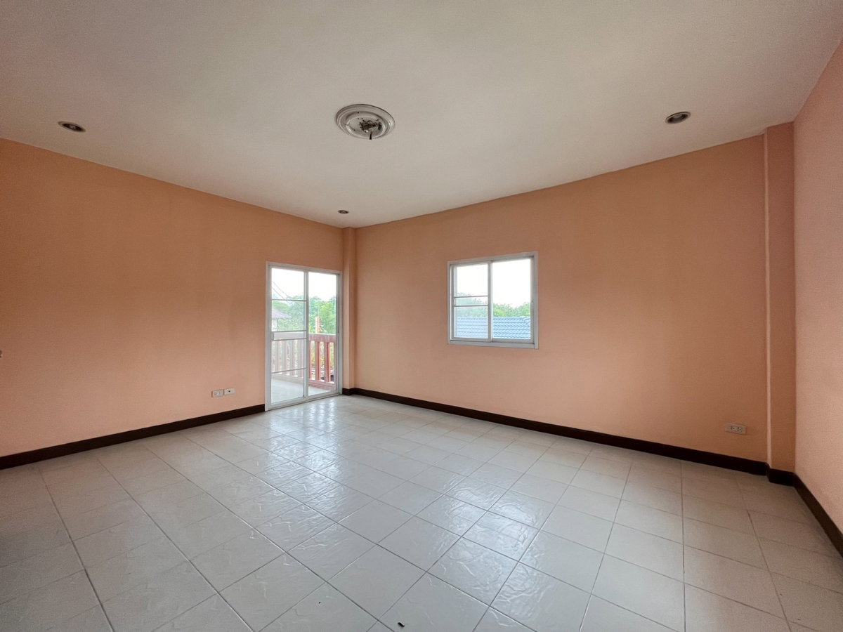 รูป ขายบ้านเดี่ยว 2 ชั้น พื้นที่กว้าง 187 ตร.ม. ทำเลศักยภาพ ใกล้เมืองเชียงใหม่ เพียง 2.39 ล้าน! - รูปที่ 18/18