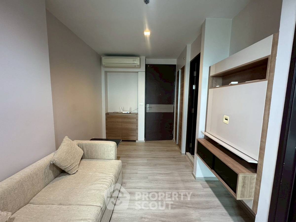รูป คอนโด 1 ห้องนอน ชั้น 29 ขนาด 35 ตรม. Rhythm Sathorn ใกล้ BTS สะพานตากสิน 300 ม. (ID 1209834) - รูปที่ 9/18