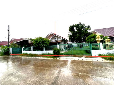 Houses for sale Kamphaeng Phet : HOME 100 Sq.w. Muang Kamphaeng Phet Kamphaeng Phet for 2.4M