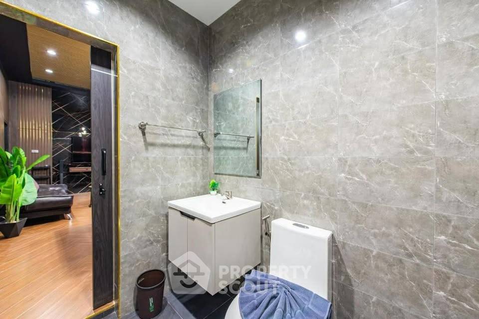 รูป วิลล่า 4 ห้องนอนให้เช่า ใน นาเกลือ พัทยา (296 ตร.ม.) (ID 3057367) - รูปที่ 13/15