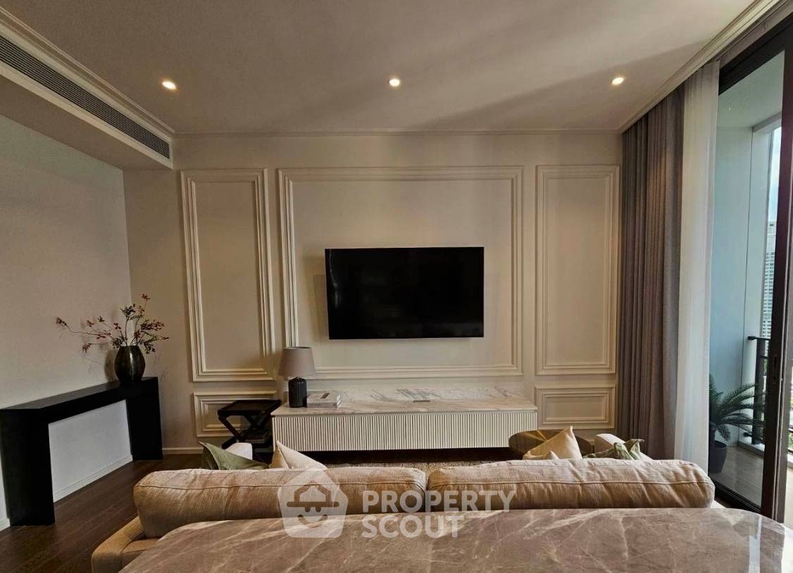 picture High-Floor 2-BR 86 Sqm At Muniq Langsuan, BTS Ratchadamri (ID 3054113) - 10/12