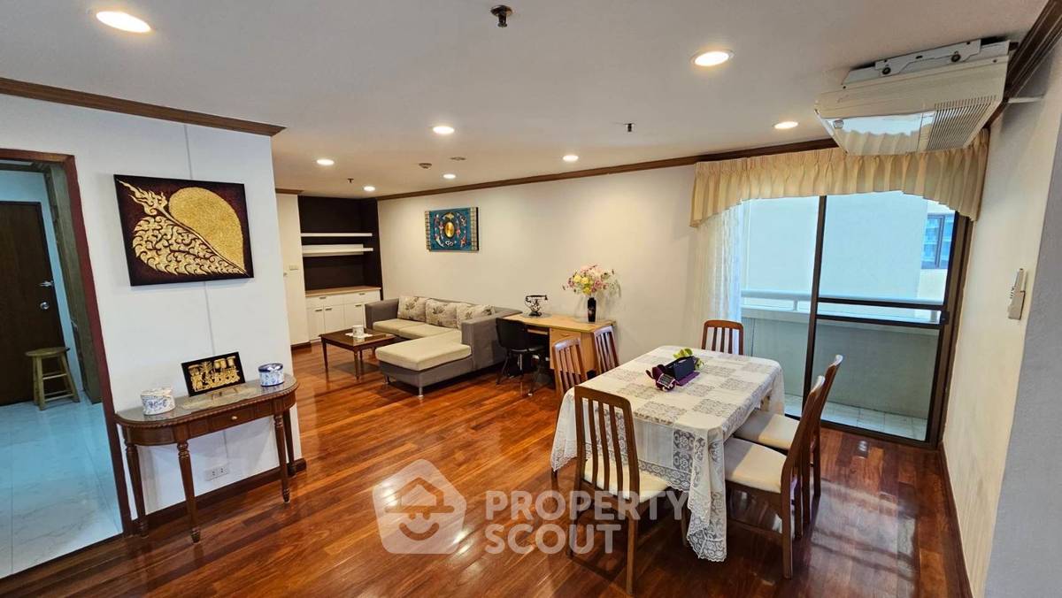 รูป คอนโด 2 ห้องนอน ชั้นสูง 136 ตร.ม. บ้านสวนเพชร ใกล้ BTS พร้อมพงษ์ 200 ม. (ID 1177613) - รูปที่ 4/28