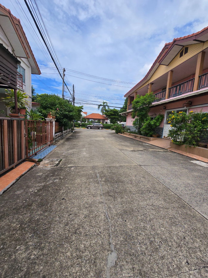 รูป บ้านแต่งใหม่ สวยสด ทำเลดี บ้านฟ้าปิยรมย์ พรีเมียร์ พาร์ค เฟส10 ลำลูกกาคลอง 6 บึงคำพร้อย ปทุมธานี เลขที่ 65/321 ซอย9 หันหน้าทิศเหนือ - รูปที่ 4/40