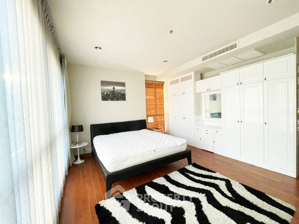 รูป คอนโด 2 ห้องนอน 81 ตร.ม. ให้เช่า The Address ชิดลม ชั้น 10 ใกล้ BTS ชิดลม (ID 3054819) - รูปที่ 3/13