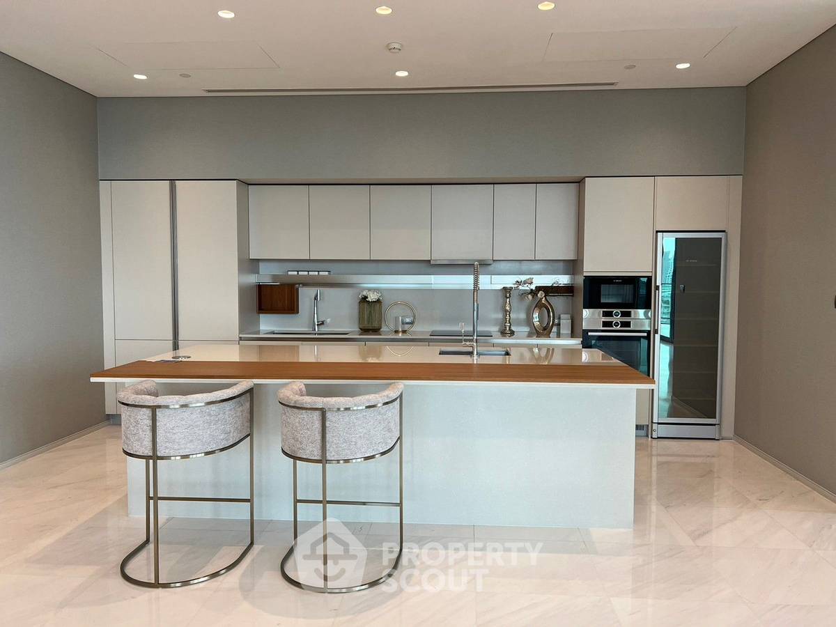 รูป คอนโด 4 ห้องนอน ชั้นสูง 32 ขนาด 337 ตร.ม. The Residences at Sindhorn Kempinski ใกล้ BTS ราชดำริ (ID 3051359) - รูปที่ 6/8