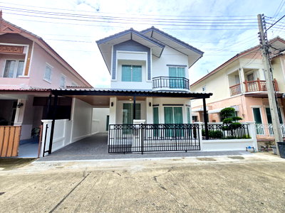 บ้านแฝด ปทุมธานี : บ้านแฝดตกแต่งสวยงาม เข้าอยู่ได้เลย หมู่บ้านฟ้าปิยรมย์ เฟส6 พฤกษ์วนา ซอย10 ลำลูกกาคลอง6 บึงคำพร้อย ปทุมธานี ราคาถูกคุ้ม