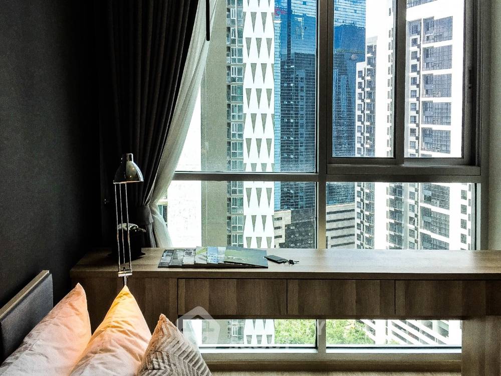 picture 1-BR 26 Sqm Condo At Noble Revolve Ratchada, 200m to MRT (ID 403431) - 9/12