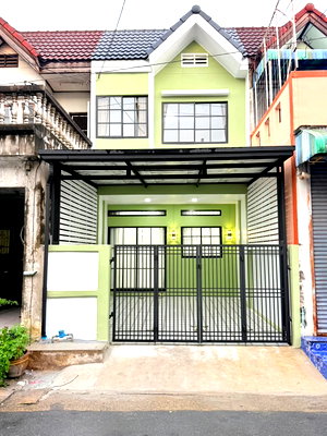 ทาวน์โฮม รร.สายอักษร : ทาวน์เฮาส์ 2 ชั้น บ้านพร้อมอยู่ หมู่บ้านสินธานี 3 ซอยนวลจันทร์9 ทำเลดี ไม่ต้องแต่งเพิ่ม ใกล้รถไฟฟ้าสายสีชมพู แฟชั่นไอส์แลนด์
