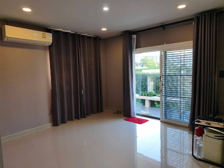 รูป บ้านให้เช่า บ้านเดี่ยว 2 ชั้น หลังมุม 65 ตร.วา พร้อมอยู่  หมู่บ้านไลฟ์ อิน เดอะ การ์เด้น บ้านฉาง ระยอง
 - รูปที่ 6/20