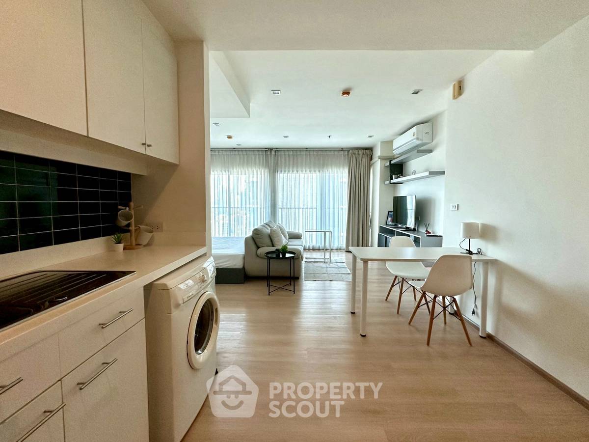 picture 1-BR 38 Sqm On 16th Floor At Noble Remix, 100m to BTS Thong Lor (ID 2468445) - 7/10