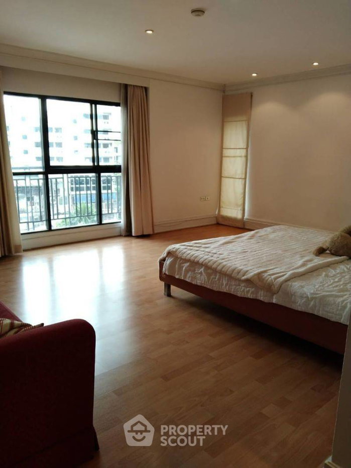 picture 3-BR Condo 400 Sqm TBI Tower Near BTS Phrom Phong (400m) (ID 868061) - 12/15