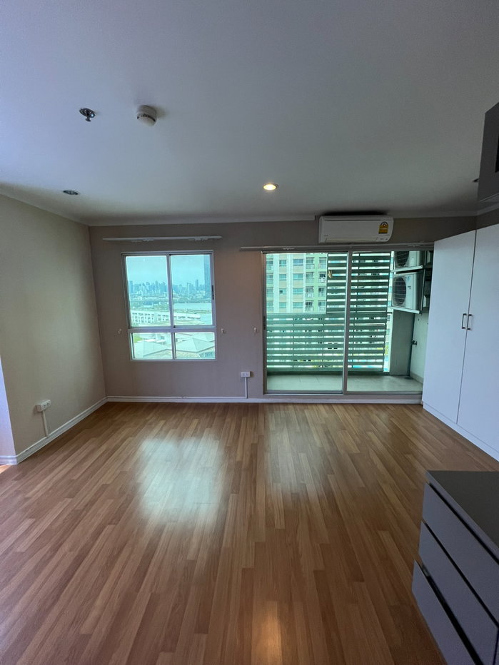 picture Owner Post: Sell Lumpini Park Rama 9 - Ratchada 1 Bedroom 38 Sqm. - 2/11