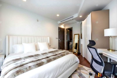 Condos for sale : 💖 Beautiful Fully Furnished Condo at Ideo Q Victory ✨ Ready to Move In Near BTS Victory Monument