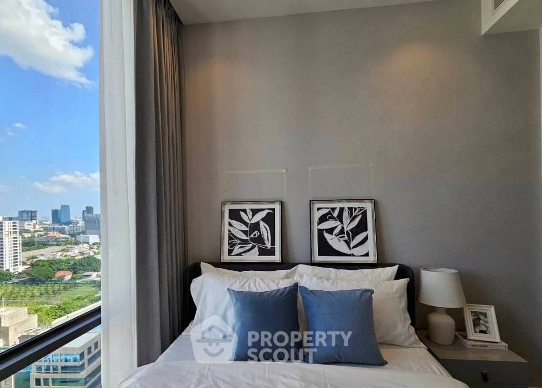 picture High-Floor 2-BR 86 Sqm At Muniq Langsuan, BTS Ratchadamri (ID 3054113) - 5/12