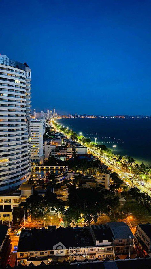 picture Well-Priced 1-BR Condo, View Talay 7 Jomtien, 20th-Floor (ID 2165362) - 1/16
