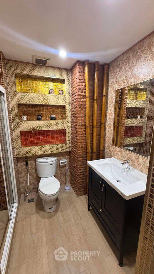 picture Well-Priced 1-BR Condo, View Talay 7 Jomtien, 20th-Floor (ID 2165362) - 9/16