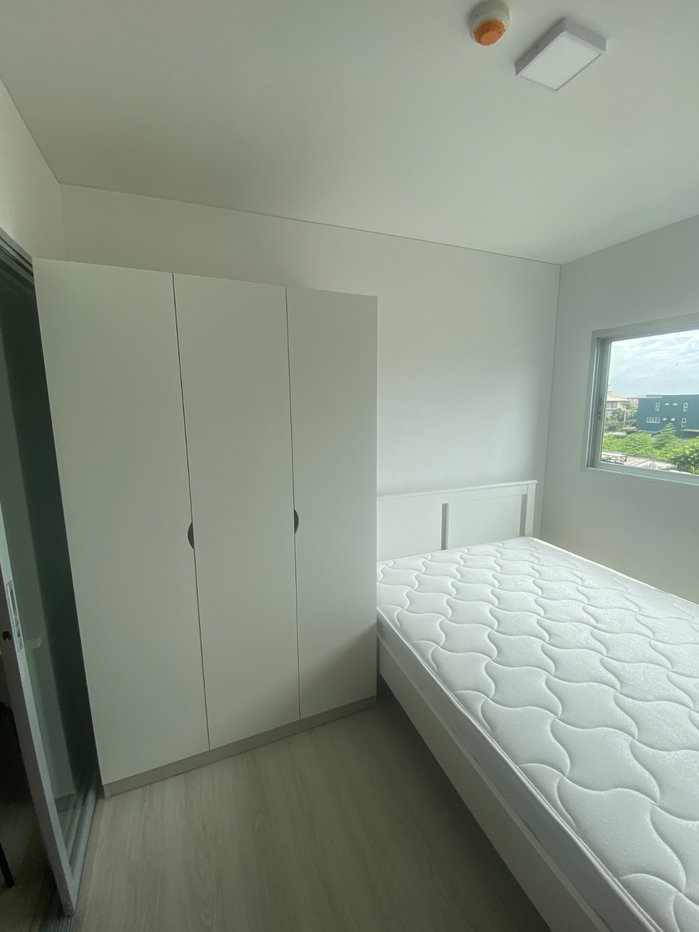 รูป ให้เช่าพลัมคอนโด แจ้งวัฒนะ - ดอนเมือง ห้องสวย FULLY FURNISHED อุปกรณ์ไฟฟ้าครบ  ตู้เสื้อผ้าใหญ่ ใกล้สนามบินดอนเมือง - รูปที่ 3/10