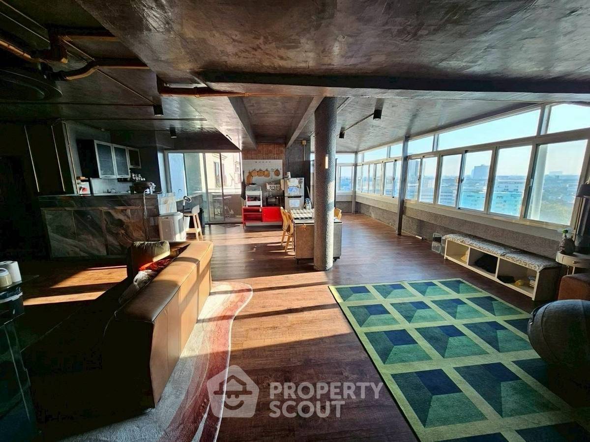 picture 2-BR 275 Sqm Condo At Unity Tower Condominium, Udom Suk (ID 3055025) - 2/6