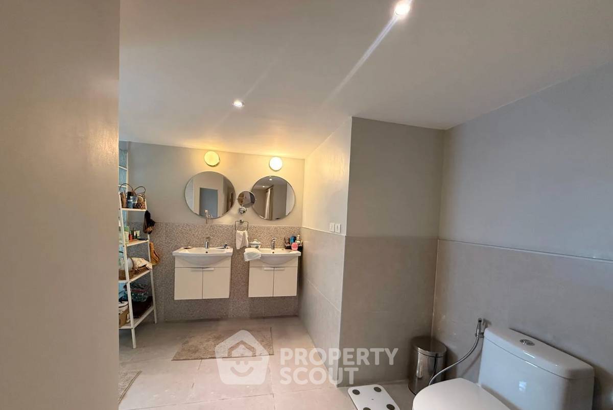 รูป คอนโด 3 ห้องนอน 242 ตร.ม. ชั้น 22 อยู่ Casa Viva ใกล้ BTS เอกมัย ห้องเลี้ยงสัตว์ได้ (ID 3057348) - รูปที่ 8/22