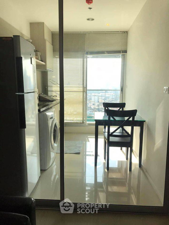 picture 1-BR Condo At Rhythm Sathorn-Narathiwas, 18th Floor Near BTS Chong Nonsi (ID 382076) - 9/9
