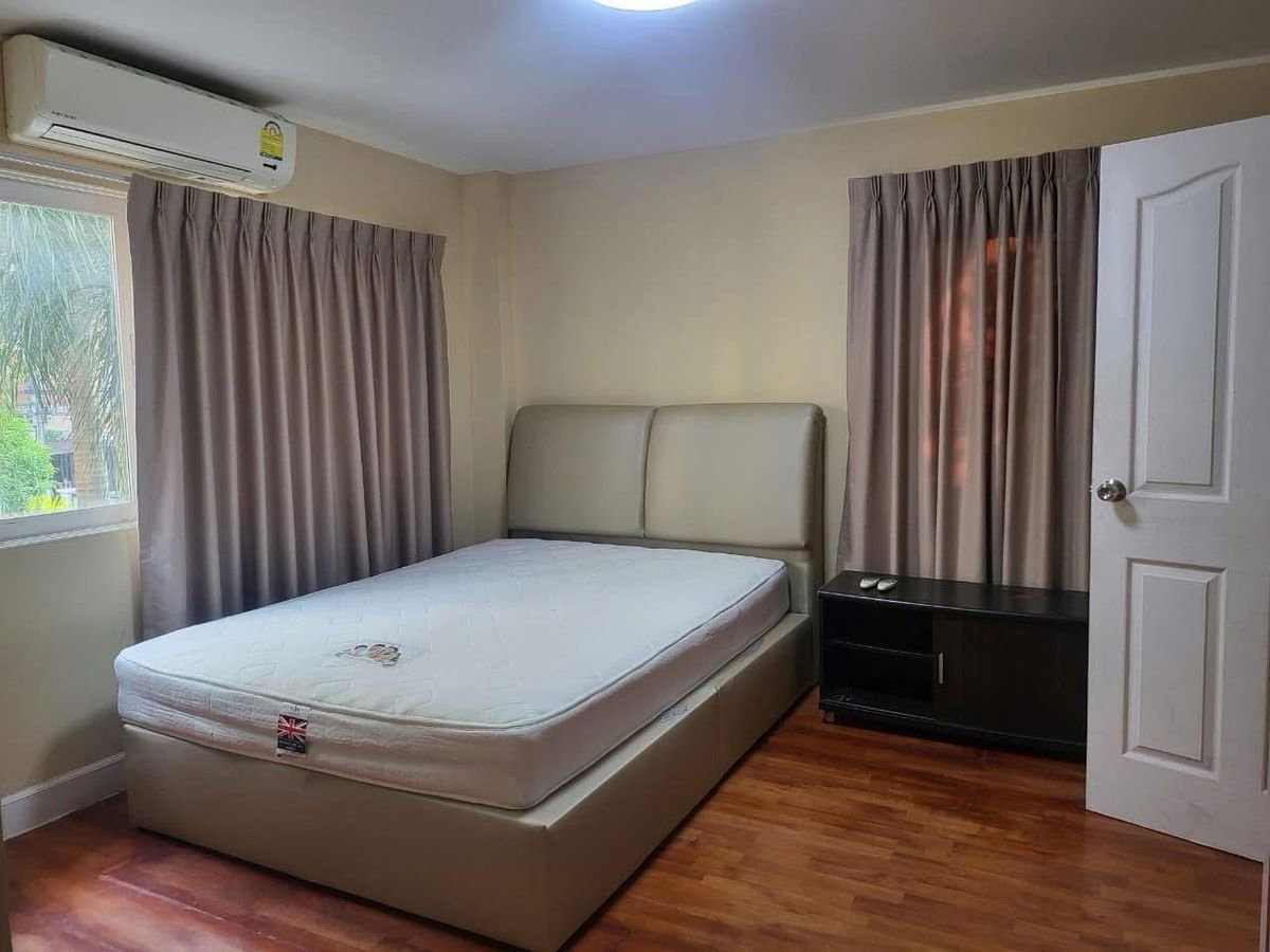 รูป 🏡✨ ให้เช่าบ้าน ลาดพร้าว – เลียบด่วนเอกมัย–รามอินทรา ✨🏡 3.5 ชั้น ⭐ บ้านหลังมุม เป็นส่วนตัว - รูปที่ 8/10