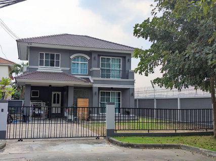รูปภาพ For CHONLADA WONGWAN RATTANATHIBET Fully Furnished (Near Soi Wat Lat Pla Duk)