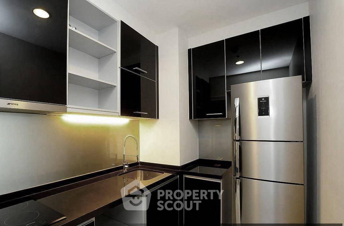 picture 1-BR At The Crest Sukhumvit 34, High-Floor 25, 200m to BTS Thong Lor (ID 2796792) - 8/10