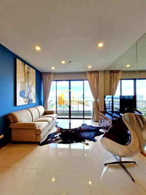 Condos for rent : Emporio Place | Stylish 1 Bed Condo For Rent in Phrom Phong - BR61813CD