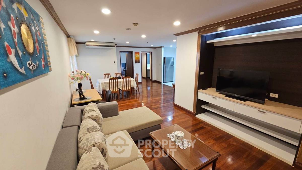 รูป คอนโด 2 ห้องนอน ชั้นสูง 136 ตร.ม. บ้านสวนเพชร ใกล้ BTS พร้อมพงษ์ 200 ม. (ID 1177613) - รูปที่ 1/28